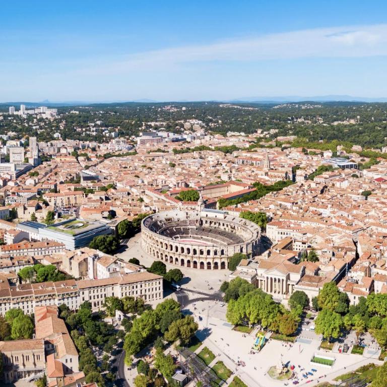 Charmant T2 climatisé central proche Gare de Nîmes - Appartement 1 Chambre - 27