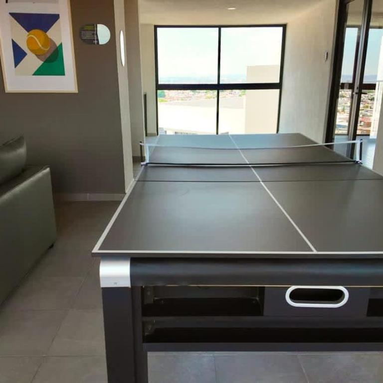 Modern Apartment with Pool Pet Friendly - Apartment - 11