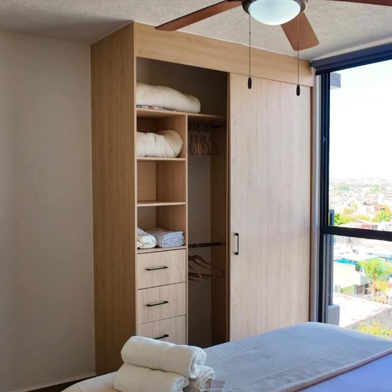 Modern Apartment with Pool Pet Friendly - Apartment - 57