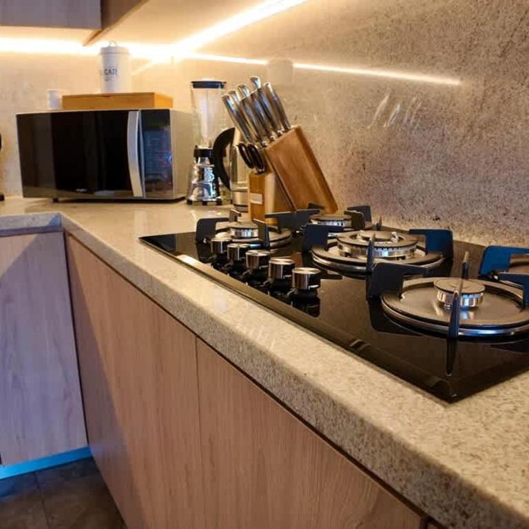 Modern Apartment with Pool Pet Friendly - Apartment - 74