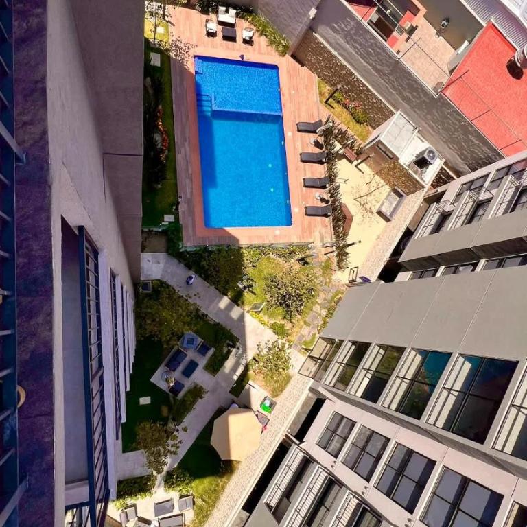 Modern Apartment with Pool Pet Friendly - Apartment - 85