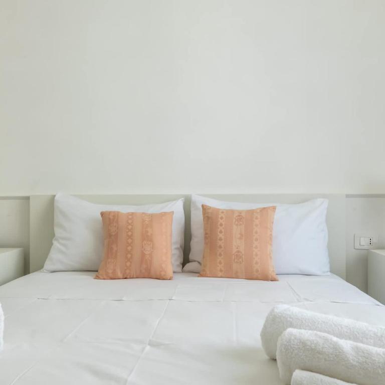 Via Pavia Location and comfort 3 bedrooms - Appartamento - 13