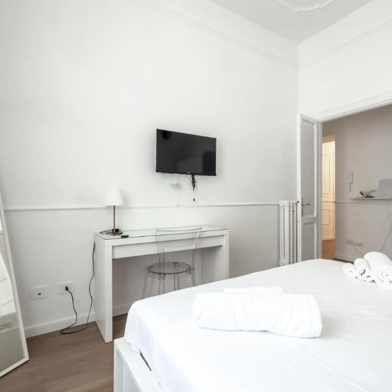 Via Pavia Location and comfort 3 bedrooms - Appartamento - 15