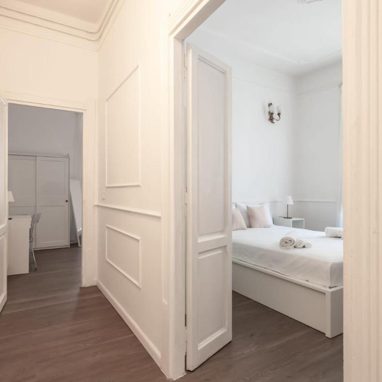 Via Pavia Location and comfort 3 bedrooms - Appartamento - 34