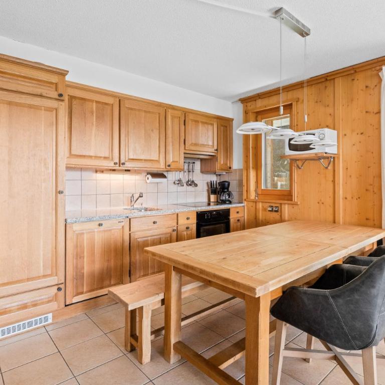 Appartement 3,5 pièces, Jacuzzi extérieur et Vue panoramique - Appartement 2 Chambres avec Vue sur la Montagne - 13