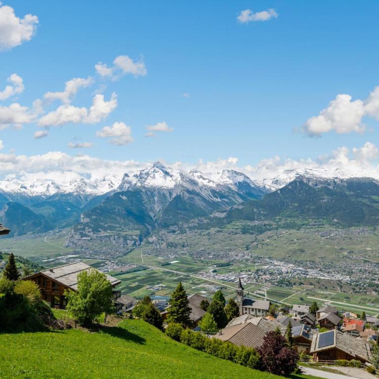 Appartement 3,5 pièces, Jacuzzi extérieur et Vue panoramique - Appartement 2 Chambres avec Vue sur la Montagne - 10