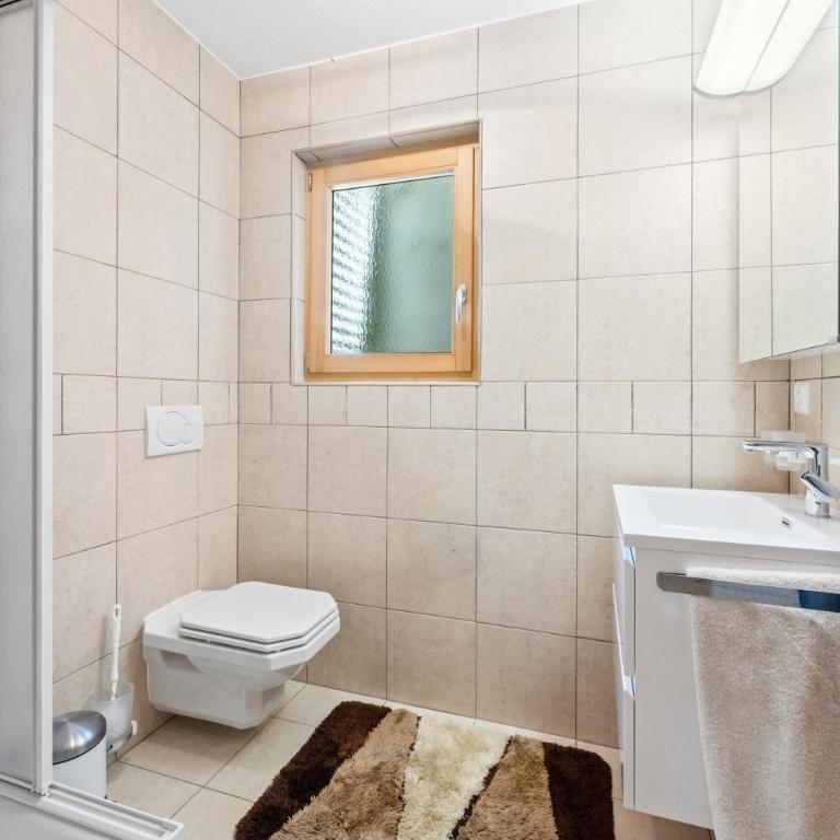 Appartement 3,5 pièces, Jacuzzi extérieur et Vue panoramique - Appartement 2 Chambres avec Vue sur la Montagne - 18