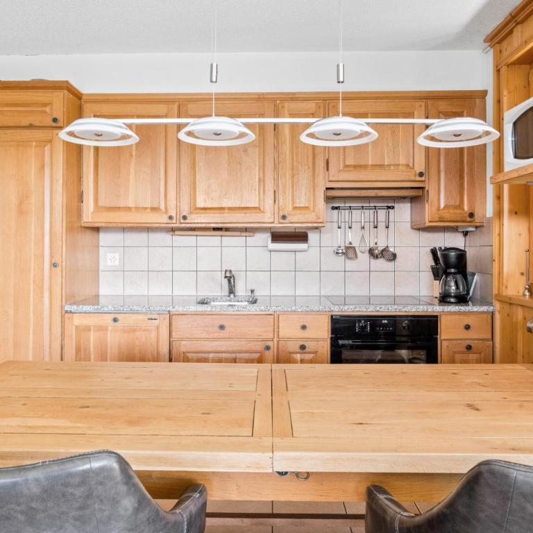 Appartement 3,5 pièces, Jacuzzi extérieur et Vue panoramique - Appartement 2 Chambres avec Vue sur la Montagne - 4