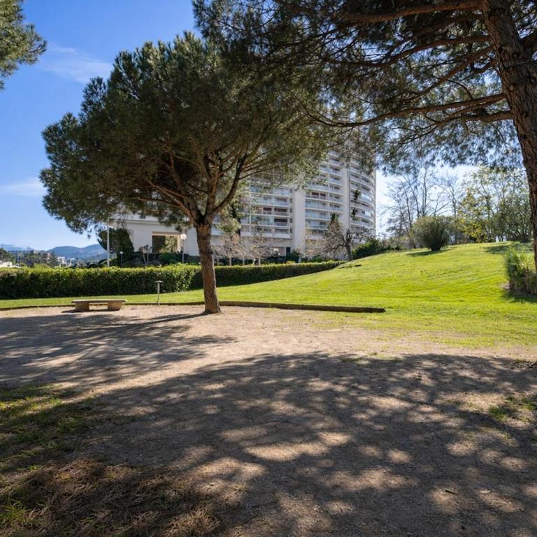 Marina Mandelieu - Stylish French Riviera Retreat - Studio - 43