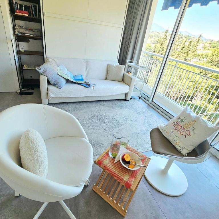 Marina Mandelieu - Stylish French Riviera Retreat - Studio - 57
