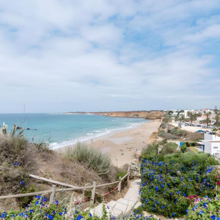 Apartamento Tomy - sólo familias - Two-Bedroom Deluxe Apartment with Ocean View - 20