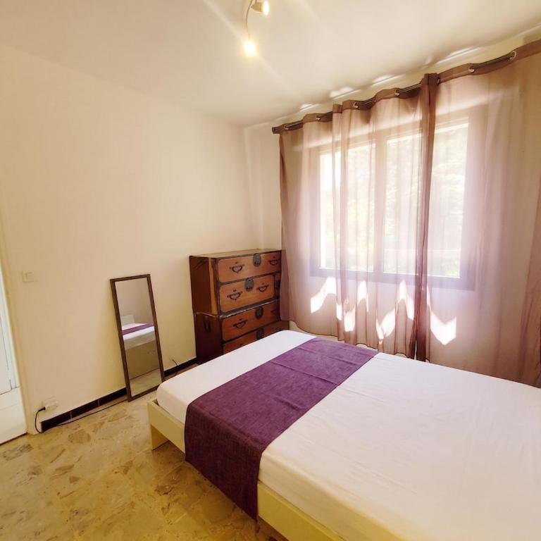 Haut de villa à 150 m de la plage - Villa 2 Chambres - 24