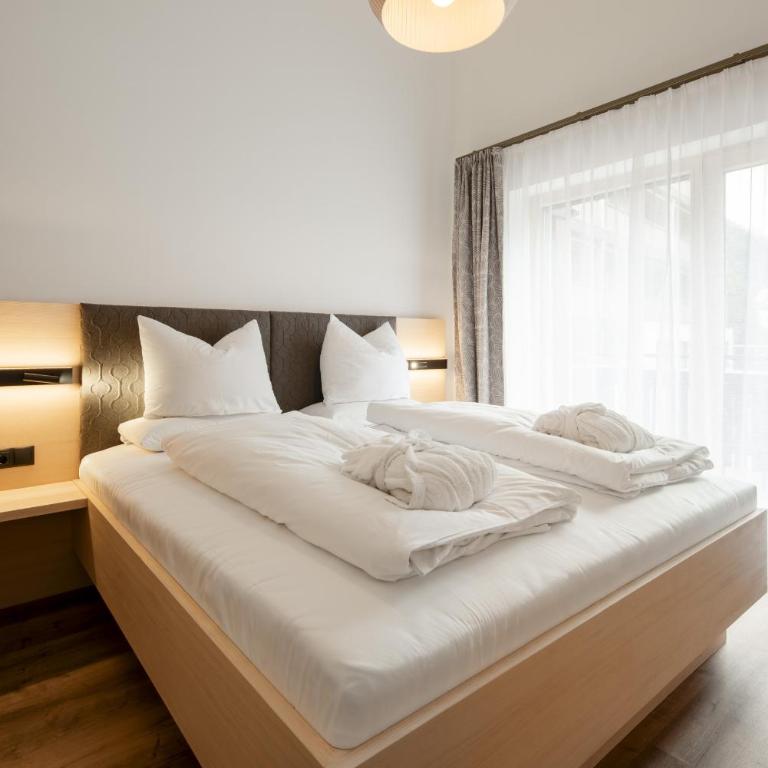 Aparthotel Saladina direkt an der Talstation - Apartment mit 1 Schlafzimmer, Balkon und Bergblick - 6