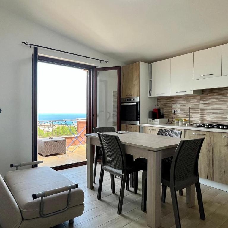 Vista sul Blu - Appartamento con 2 Camere da Letto - 5