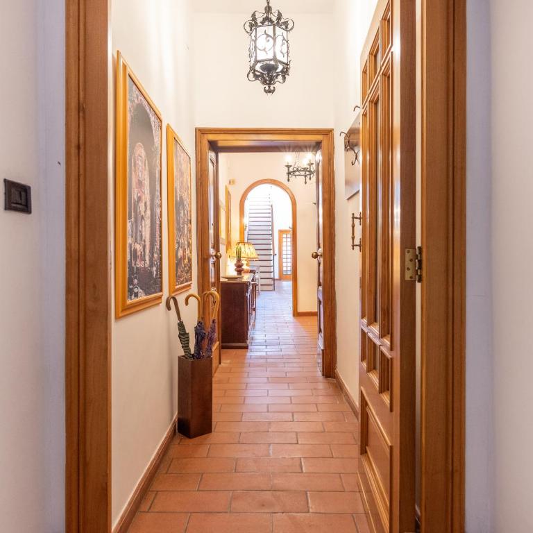 Palazzo Spinelli Apartments - Appartamento Deluxe con 3 Camere da Letto - 3