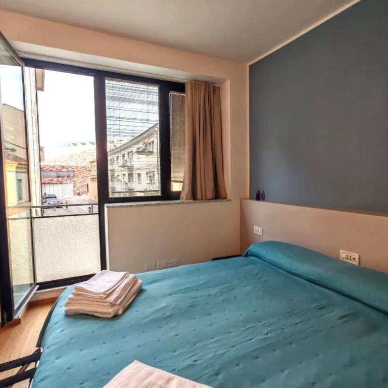 Merlino house central 10 minutes to Venice - Apartment - 25