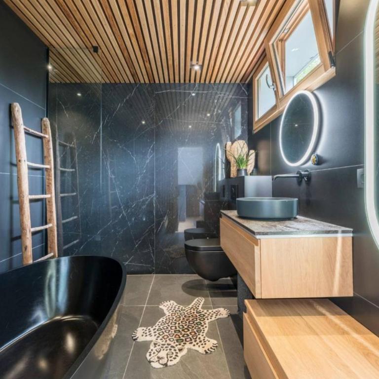 Elegant Garden Apartment in Central Chamonix - Appartement 3 Chambres - 12