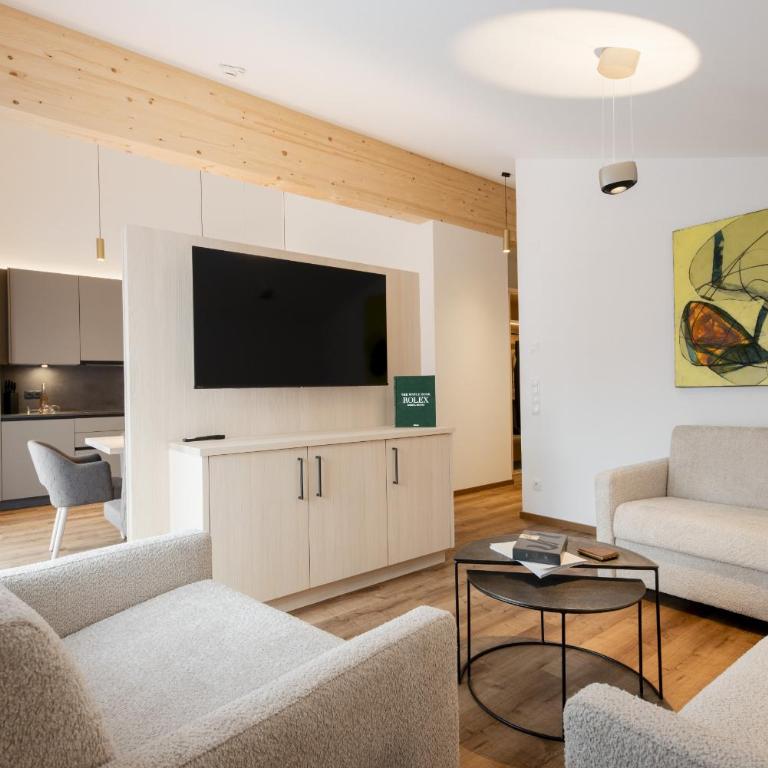 Aparthotel Saladina direkt an der Talstation - Apartment mit 2 Schlafzimmern und Balkon - 1