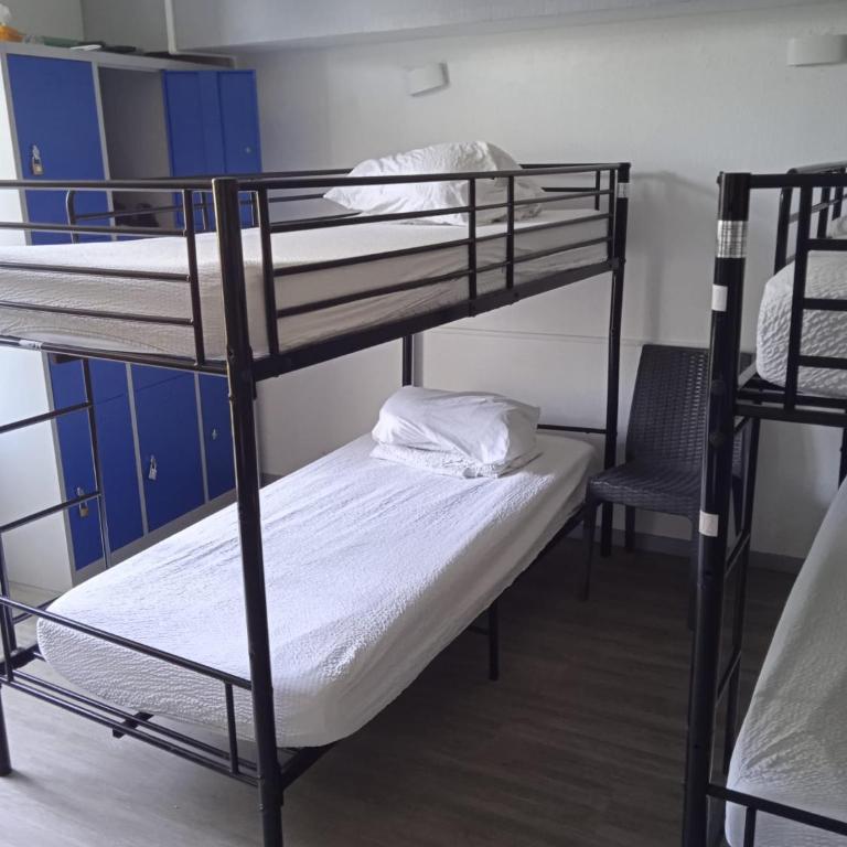 Hostel20 Lyon Centre - Bed in 14-Bed Mixed Dormitory Room - EKO - 1