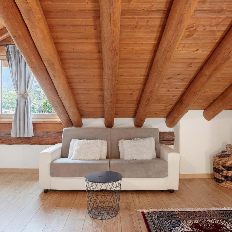 The Mountain House Aymavilles - Appartamento Superior con 1 Camera da Letto e Balcone - 6