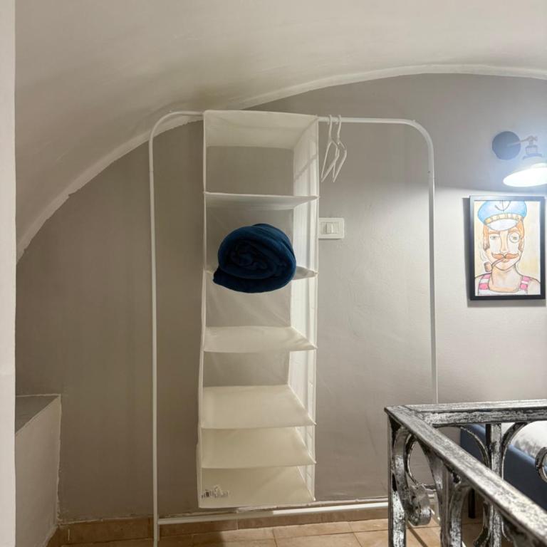 Lava House 9 - One-Bedroom Apartment - 11