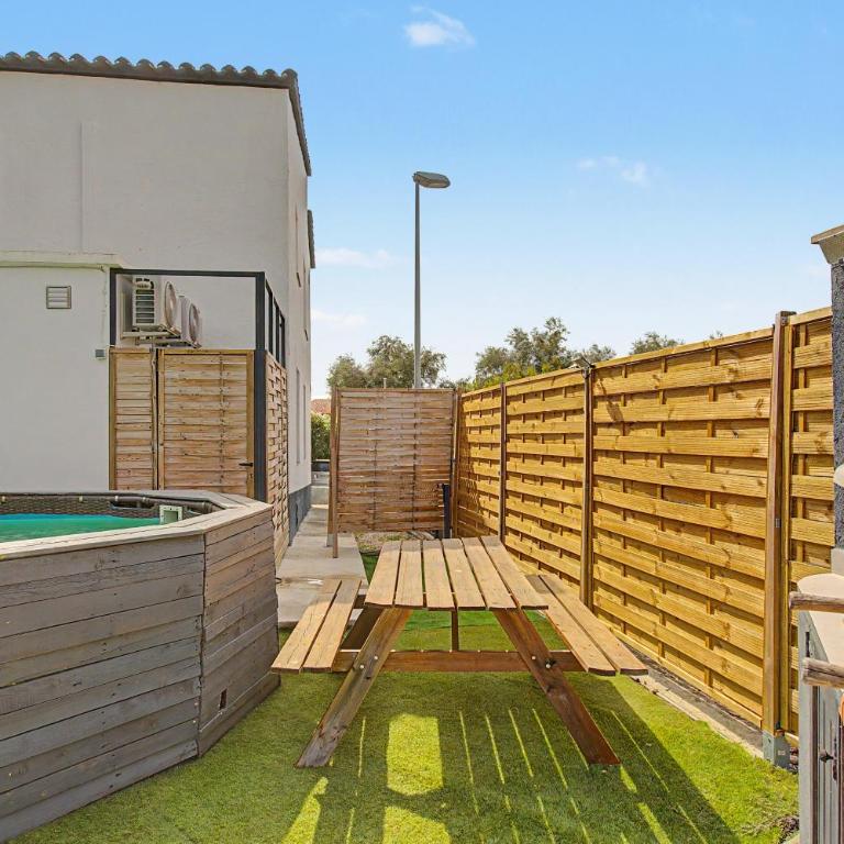Apartamento con jardín y piscina - Apartamento Deluxe de 2 dormitorios con vistas al jardín - 28