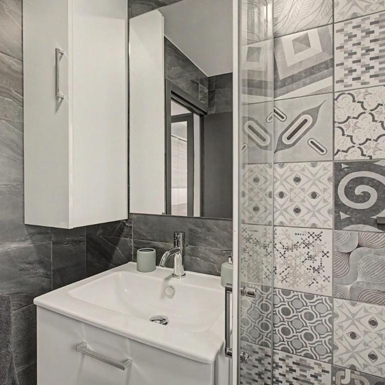 Apartamento con jardín y piscina - Apartamento Deluxe de 2 dormitorios con vistas al jardín - 17