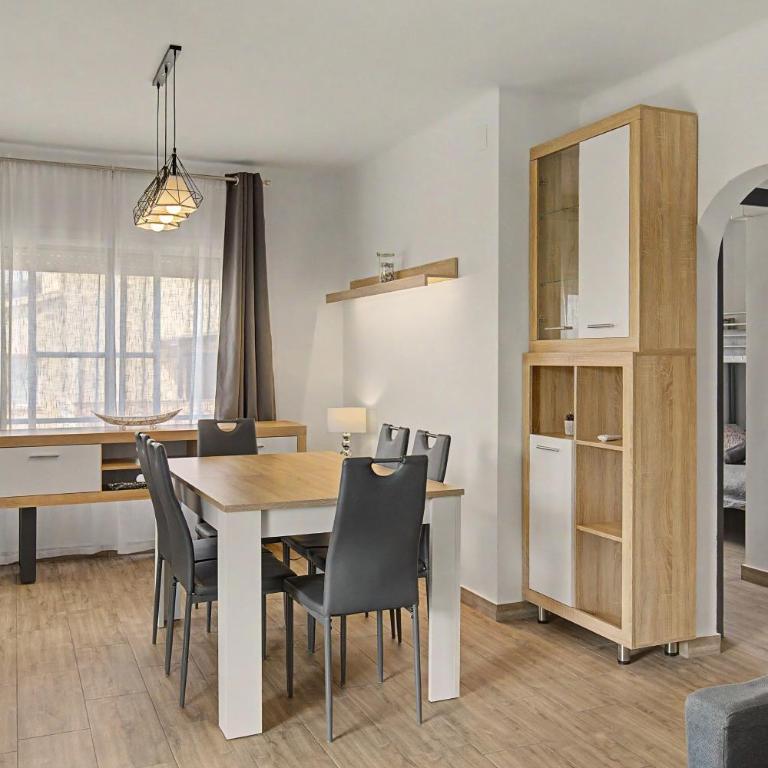 Apartamento con jardín y piscina - Apartamento Deluxe de 2 dormitorios con vistas al jardín - 8