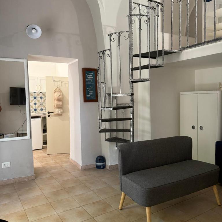 Lava House 9 - One-Bedroom Apartment - 13