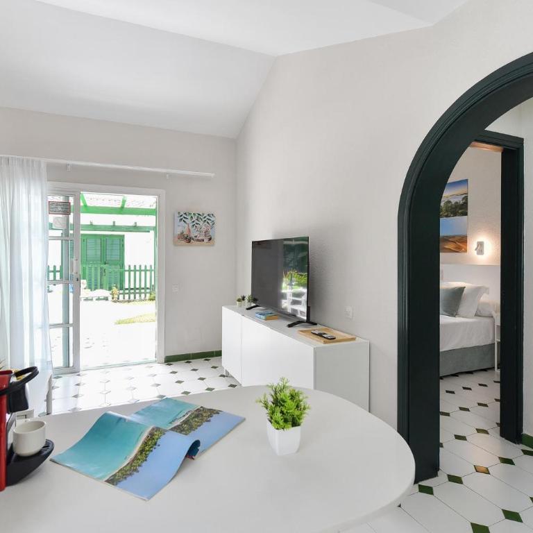 Campo Golf 6 by VillaGranCanaria - Bungalow con Patio - 11