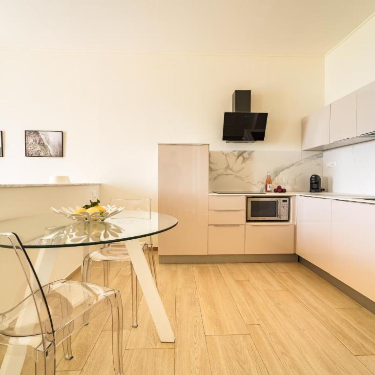 Miramare Apartments&Suites - Ampio Monolocale con Vista Mare - 3