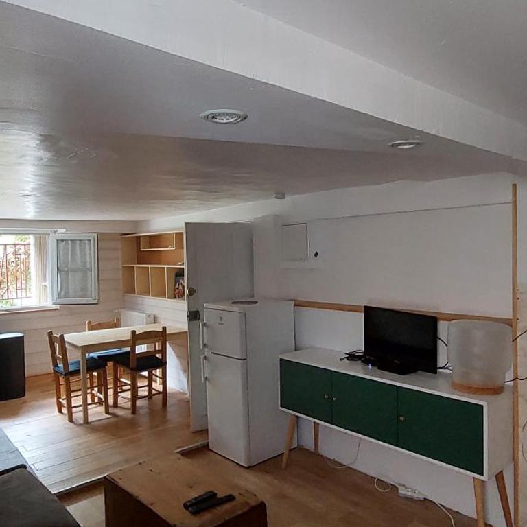 Beautiful apartment in Provençal residence with garden and WiFi - Appartement - Vue sur Jardin - 6