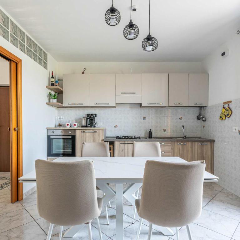 Spacious Apartment close to the Beach-Isola Summer - Apartment - 5