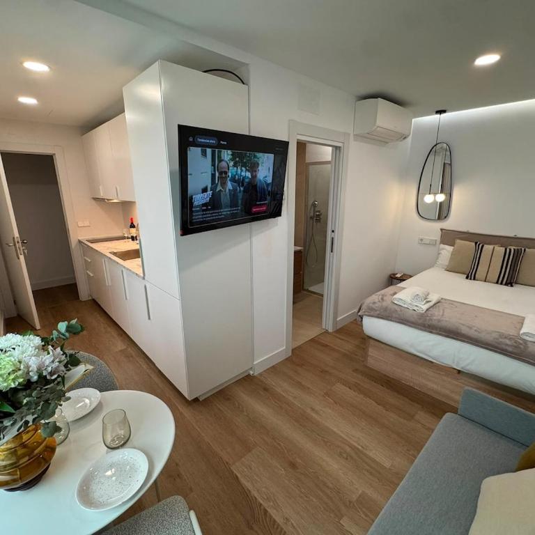 Functional Studio Flat for Short Breaks in Málaga - Apartment - 10