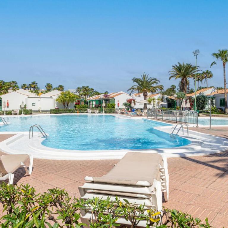 Campo Golf 6 by VillaGranCanaria - Bungalow con Patio - 3