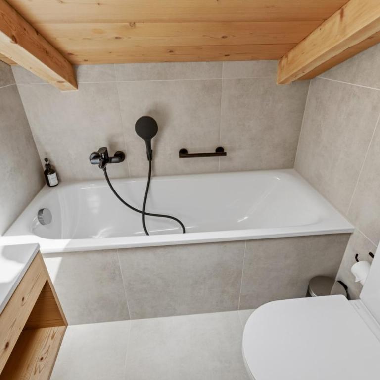 Magnifique duplex à 3 min des remontées mécaniques - Apartment - auf 2 Etagen - 12
