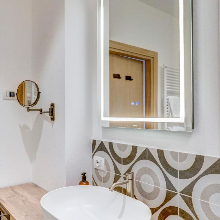 Holiday IV Gardan - Junior Suite con Balcone - 6