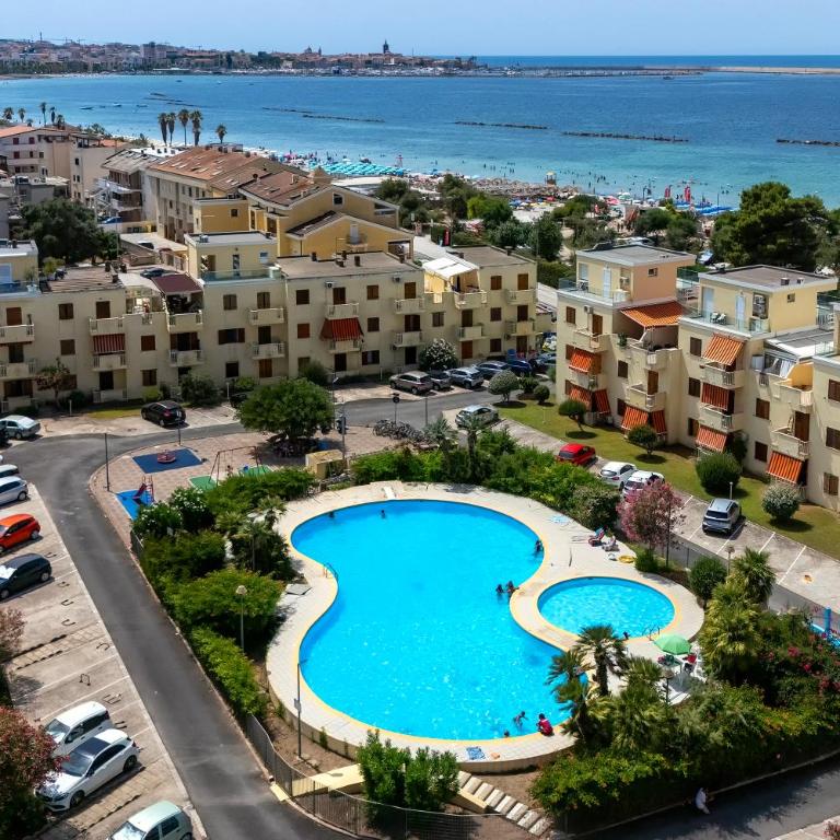 Itadhome - Coral Beachside with pool and private parking - Appartamento con 2 Camere da Letto - 1