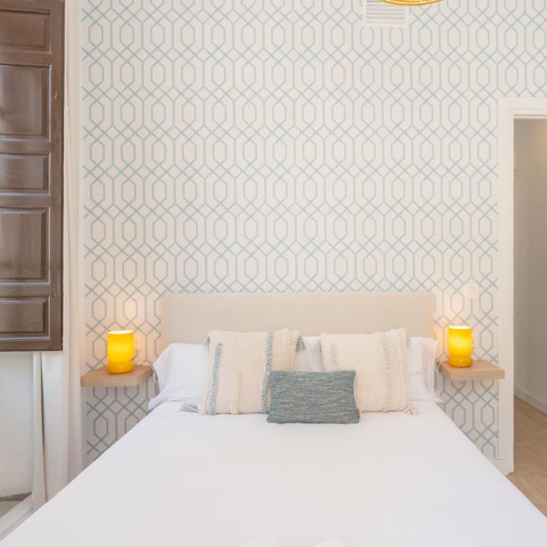 Boutique Hotel Luna Granada Centro - Two-Bedroom Apartment at "Luna Suites Palacio Dorita Apartments" - 5