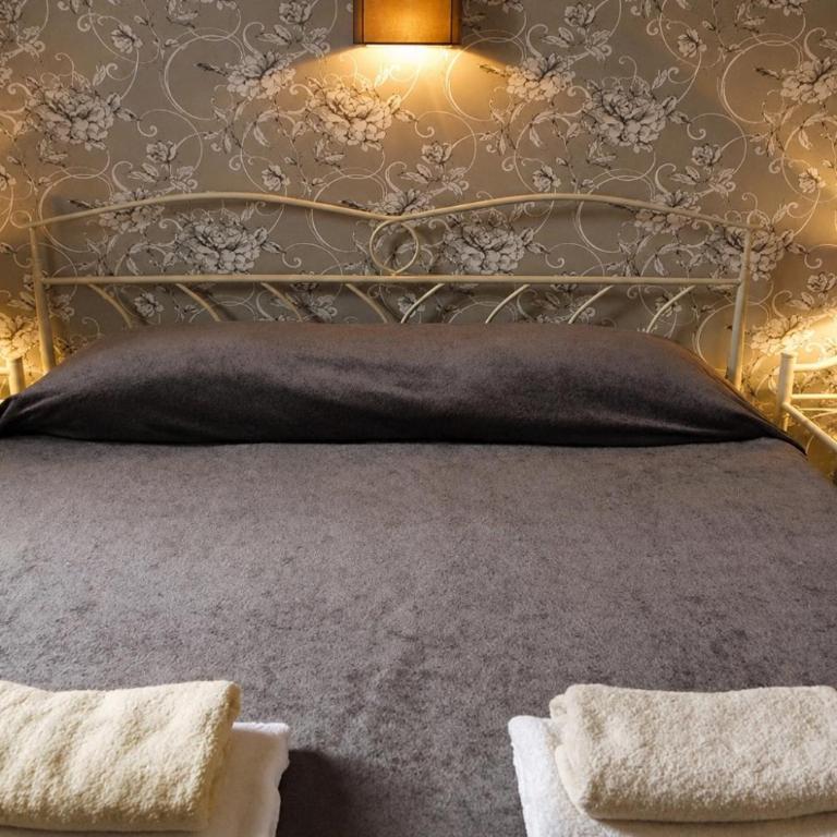 Barla 3 - a spacious one bedroom apartment near Place Garibaldi - Chambre Double - 17