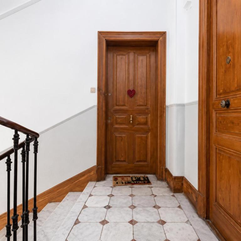 Barla 3 - a spacious one bedroom apartment near Place Garibaldi - Chambre Double - 9