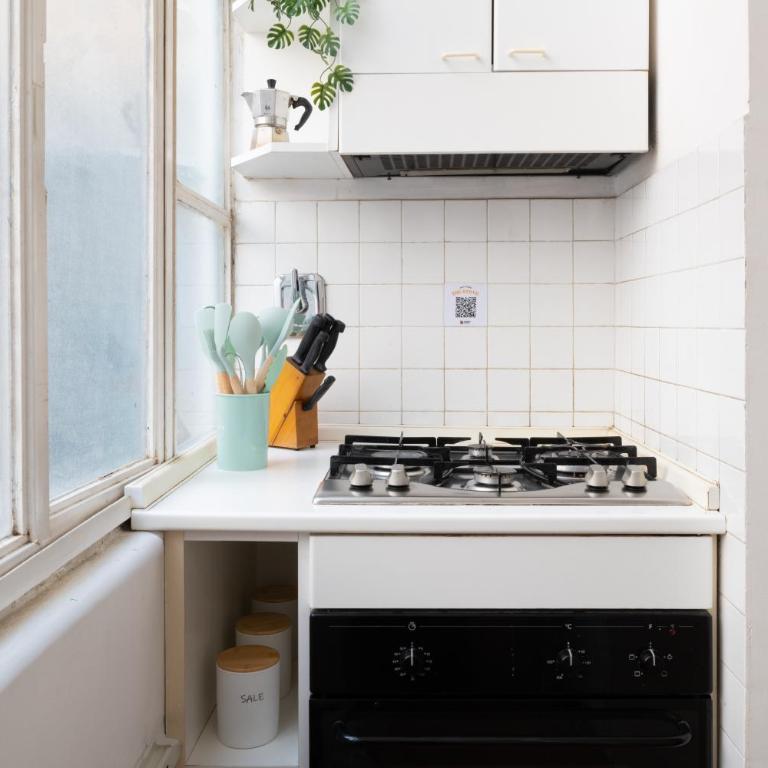 Monti Colosseo Family apartment - Two-Bedroom Apartment - 16