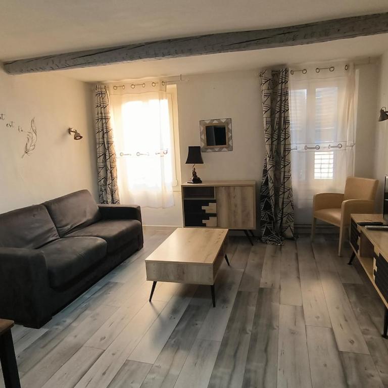 Studio spacieux et cozy à deux pas du port - Studio - 1