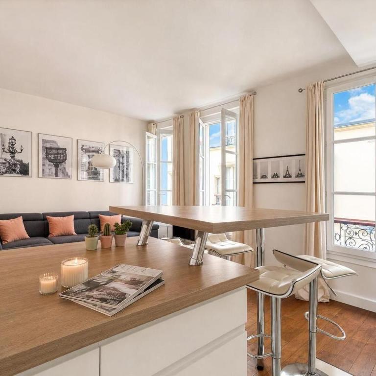 Entire 1BR Apartment in Paris Centre Near Louvre - Appartement 1 Chambre Deluxe - 4
