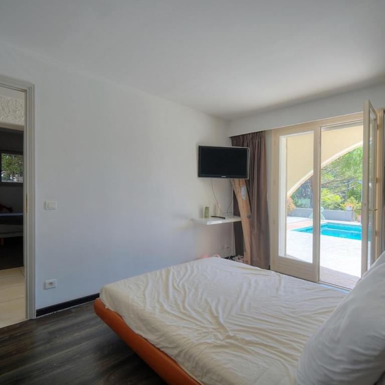 Oasis de Calme avec Piscine proche de Cannes - Villa - 21