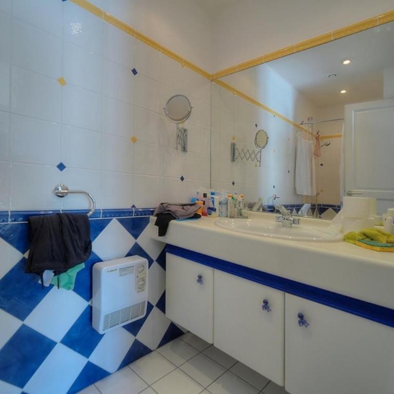 Oasis de Calme avec Piscine proche de Cannes - Villa - 22