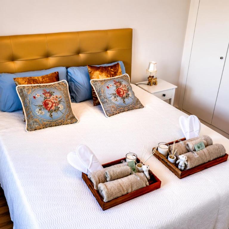 CasaMel - Modern 3 bedroom 2 bathroom fully equiped - Three-Bedroom Apartment - 2