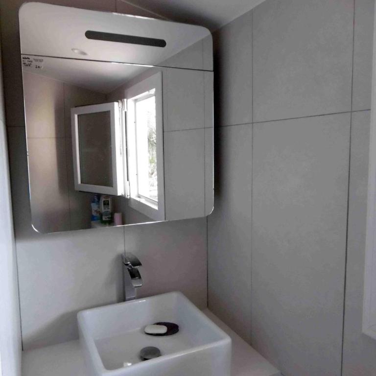 Cannes, Côte d'Azur - Maison de jardin au calme, proche de la Croisette - Maison 1 Chambre - 14