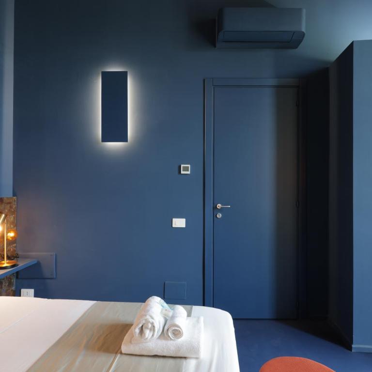 Sancta Nolana - Dimora Storica - Zimmer mit Queensize-Bett und Balkon - 7