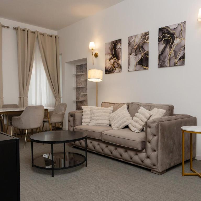 Penthouse Colosseo III - Appartamento con 2 Camere da Letto - 22